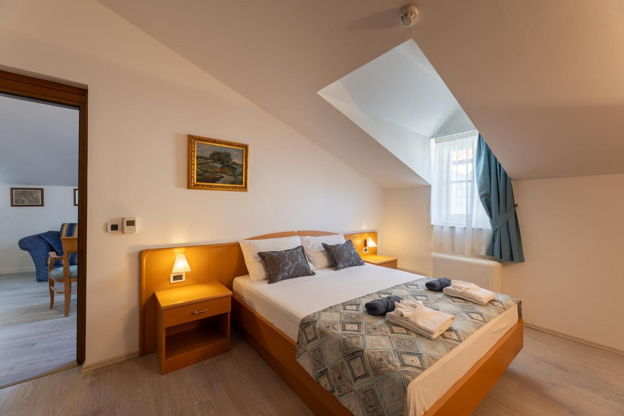 Villa Fontana Trogir Ngoại thất bức ảnh
