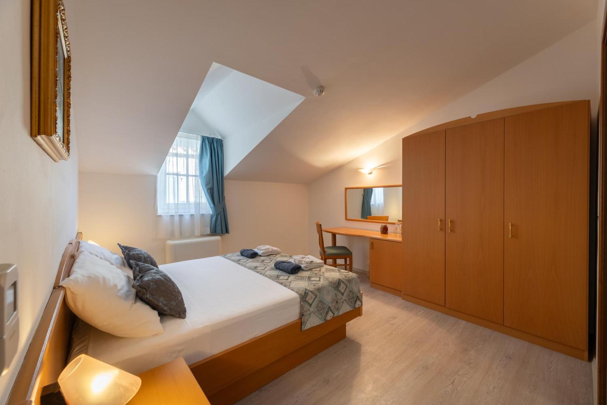 Villa Fontana Trogir Ngoại thất bức ảnh