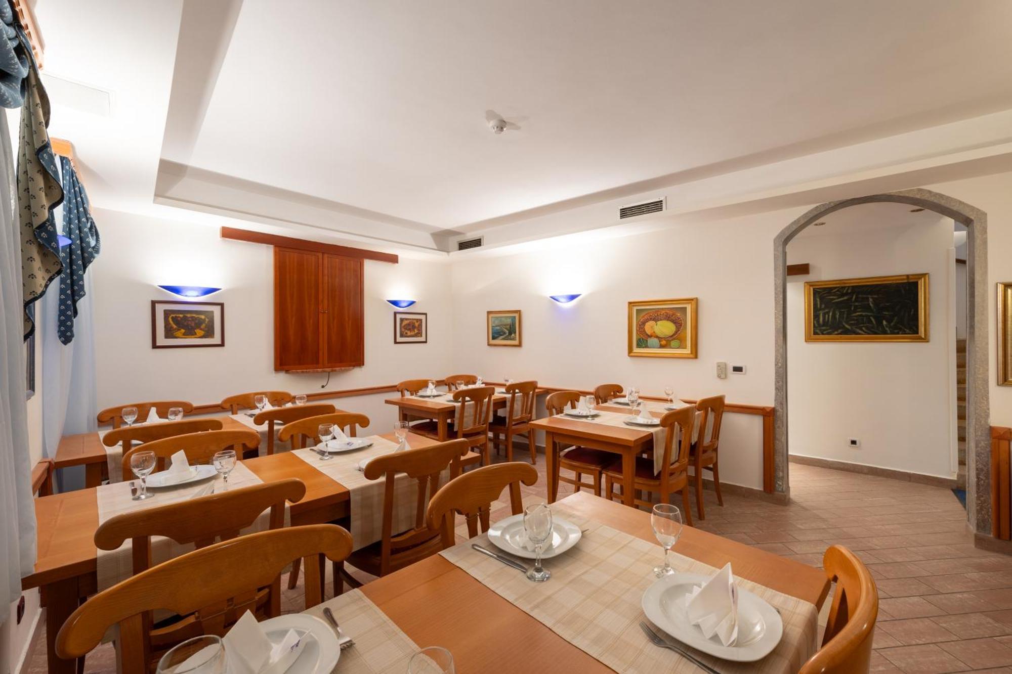Villa Fontana Trogir Ngoại thất bức ảnh
